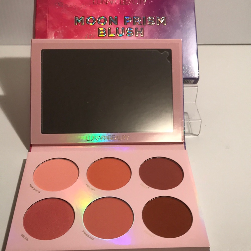 LUNAR BEAUTY Moon Prism Blush Cheek Palette NEW